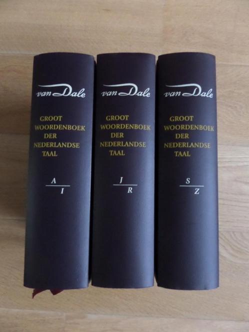 Van Dale Groot Woordenboek 3 delen 13e druk, Boeken, Woordenboeken, Zo goed als nieuw, Nederlands, Van Dale, Ophalen of Verzenden