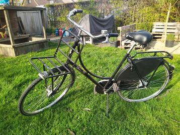 Damesfiets beschikbaar voor biedingen