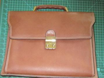 CARTABLE DE LUXE GERARD HENON en cuir marron (serviette homm