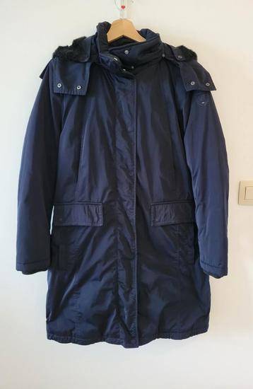 Tommy Hilfiger donkerblauwe jas M. beschikbaar voor biedingen