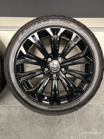 17” originele Toyota Corolla Hybrid velgen + banden 5x114.3  beschikbaar voor biedingen
