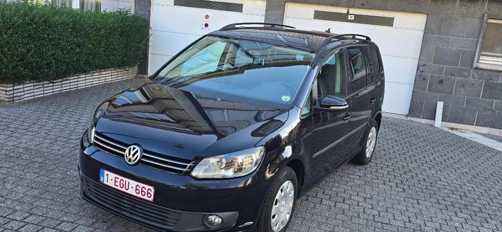VW TOURAN 1.6 DIESEL 7 PLACE BOITTE AUTOMATIQUE, Auto's, Volkswagen, Bedrijf, Te koop, Touran, ABS, Adaptieve lichten, Adaptive Cruise Control