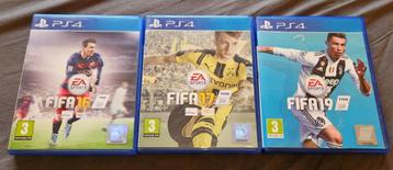 Lot Playstation 4 games Fifa 16-17-19 beschikbaar voor biedingen