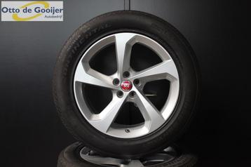 19 Inch Jaguar F-Pace Origineel Zomerbanden 4MM 255/55R19  beschikbaar voor biedingen