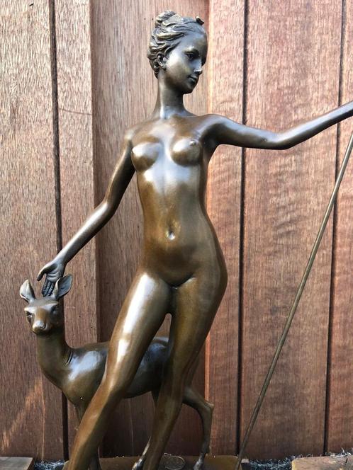 brons sculptuur Diana godin v jacht ree hinde, Antiek en Kunst, Kunst | Beelden en Houtsnijwerken, Ophalen of Verzenden