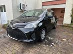 Toyota yaris 1.0 benzien 2016, Auto's, Toyota, Voorwielaandrijving, Stof, Zwart, Particulier