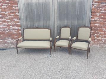 Vintage fauteuil set Louis XVI stijl beschikbaar voor biedingen