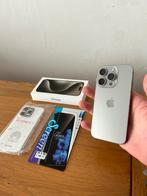 iPhone 15 pro etat neuf facture  coque verre vends/echange, Telecommunicatie, Mobiele telefoons | Apple iPhone, Ophalen of Verzenden