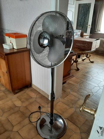 Staande ventilator met 3 snelheden
 beschikbaar voor biedingen