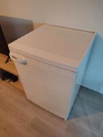 Mini-réfrigérateur Miele, 85 à 120 cm, Enlèvement, 45 à 60 cm, 100 à 150 litres