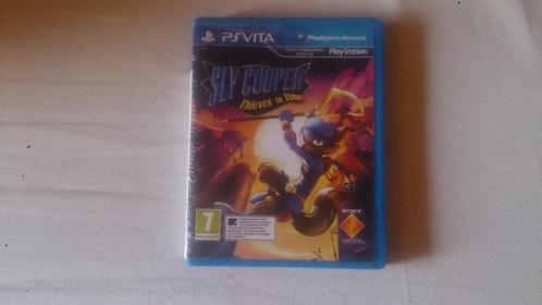 Sly cooper thieves in time ps vita, Consoles de jeu & Jeux vidéo, Jeux | Sony PlayStation Vita, Enlèvement ou Envoi