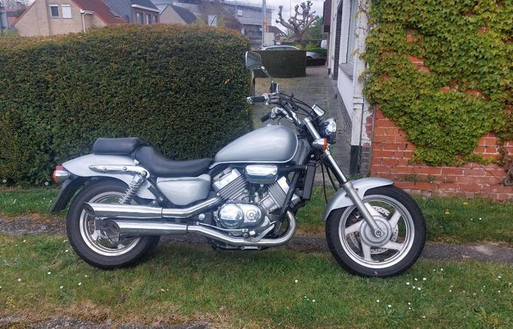 Honda VF750C Magna, Motoren, Motoren | Honda, Particulier, Chopper, meer dan 35 kW, 4 cilinders, Motorrijbewijs A, Ophalen