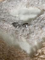 Zilveren oorbellen met roze zirkoon en hartjes, Handtassen en Accessoires, Ringen, Ophalen of Verzenden, Zo goed als nieuw, Roze