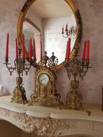 Antieke schouwklok, Enlèvement