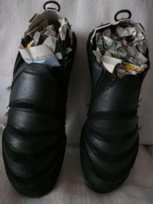 chaussure de sport en cuir souple,  version spéciale  T39, Vêtements | Femmes, Chaussures, Comme neuf, Chaussures de sports, Noir