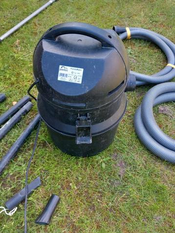Aspirateur de bassin, Enlèvement, Comme neuf, Aspirateur de bassin