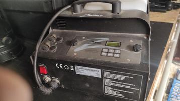 Rookmachine Antari beschikbaar voor biedingen