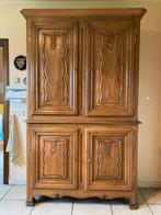 Armoire d’ébéniste de style Couvinois, Ophalen