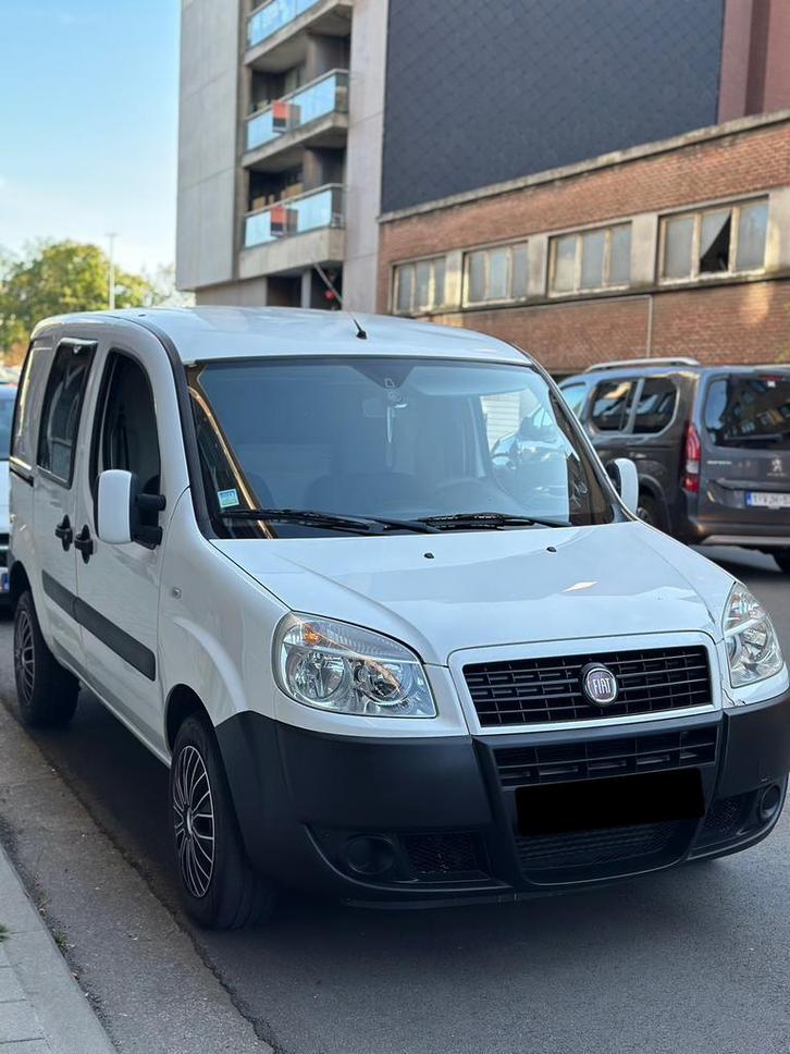 Fiat Doblo 1.3d Multijet | 2009 Euro 4 | Top Staat, Auto's, Fiat, Particulier, Doblo, Airbags, Airconditioning, Climate control