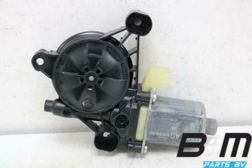 Raammotor linksvoor Audi Q7 4M 8W0959801 beschikbaar voor biedingen