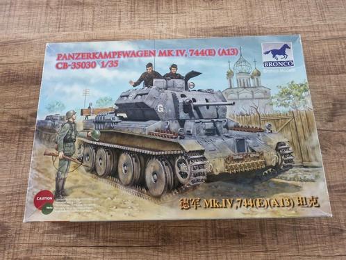Bronco Panzerkampfwagen Mk.IV, 744(E) (A13) 1/35, Hobby en Vrije tijd, Modelbouw | Auto's en Voertuigen, Zo goed als nieuw, Tank