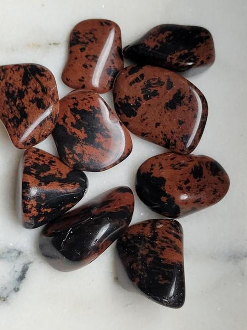 Obsidiaan rood 9 stuks, Verzamelen, Mineralen en Fossielen, Mineraal, Ophalen of Verzenden