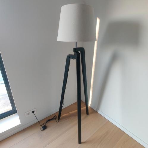 Lamp, Huis en Inrichting, Lampen | Vloerlampen, Zo goed als nieuw, Ophalen