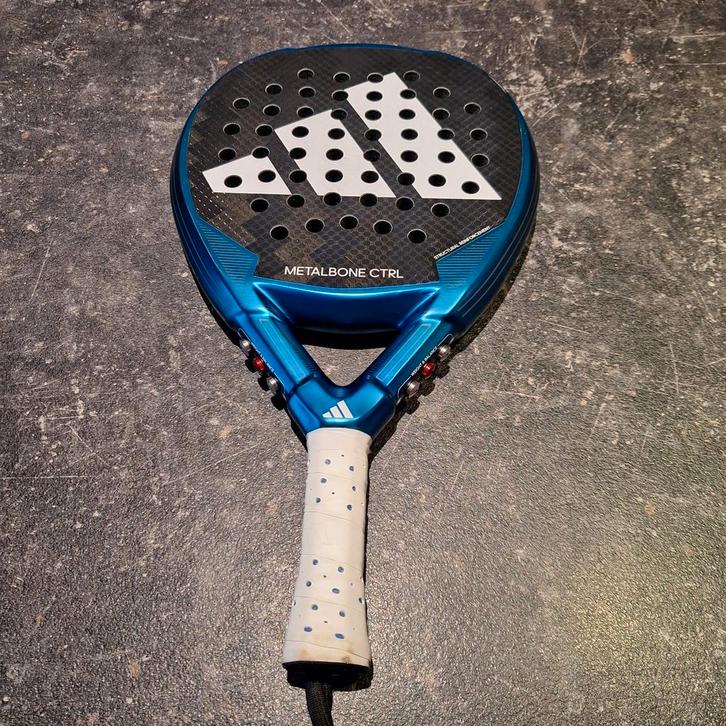 Adidas Metalbone CTRL 3.4 Padel Racket – Good Condition, Sport en Fitness, Padel, Gebruikt, Ophalen of Verzenden
