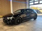 Mercedes A 250 AMG Edition1 uitvoering (full optie zeldzaam), Auto's, 4 cilinders, Alcantara, Zwart, Bedrijf