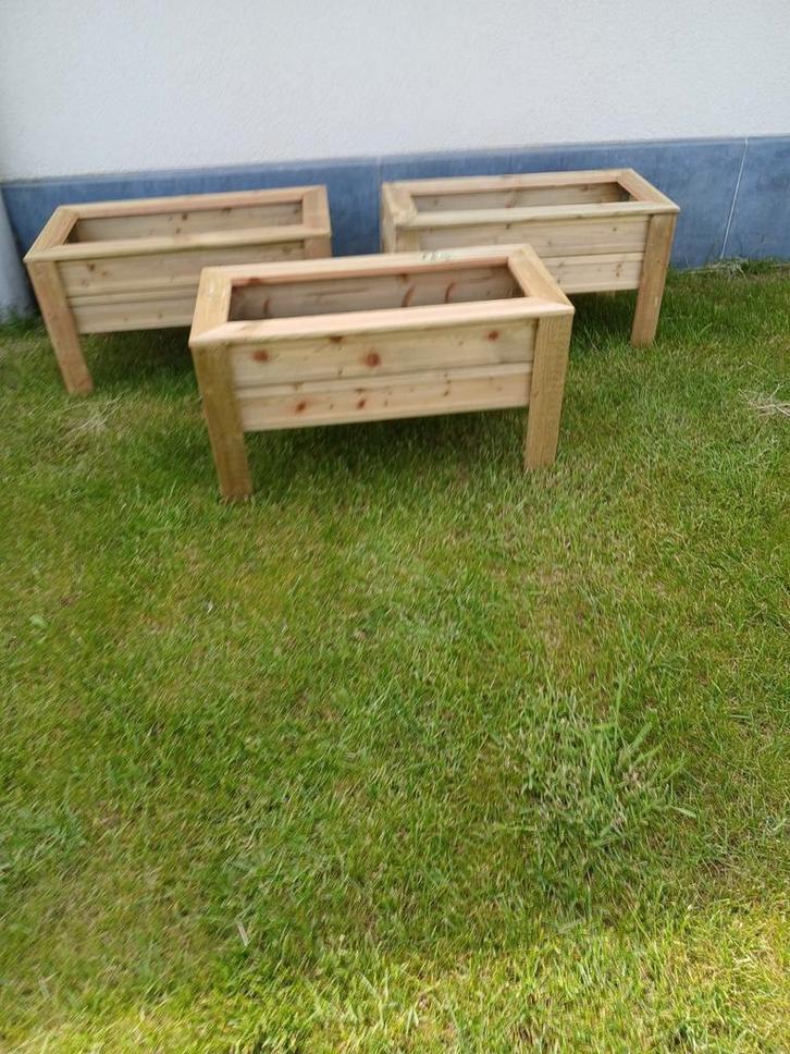 Mooie bloem bakken, Tuin en Terras, Bloembakken en Plantenbakken, Zo goed als nieuw, Ophalen