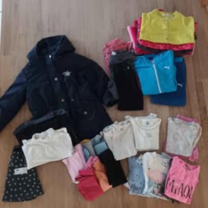 Lot fille 4 ans : voir détails en commentaire, Kinderen en Baby's, Kinderkleding | Maat 104, Gebruikt, Meisje, Overige typen, Ophalen