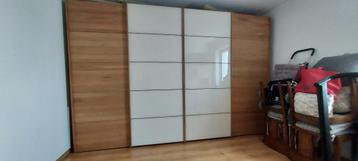 Chambre à coucher complète beschikbaar voor biedingen
