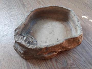 Exo Terra schaal  beschikbaar voor biedingen