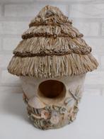 Maison/ hutte pour oiseaux en céramique, Jardin & Terrasse, Maisons & Bains d'oiseaux, Enlèvement ou Envoi, Comme neuf