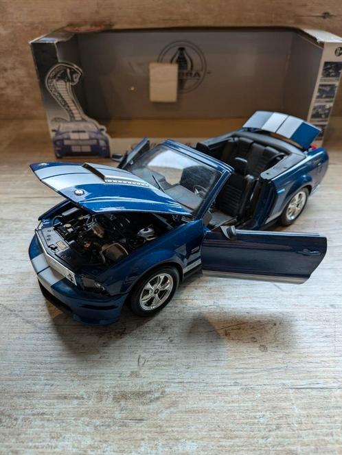 Modelauto 1:18 - Ford Shelby Cobra : GT Convertible 2008, Hobby & Loisirs créatifs, Voitures miniatures | 1:18, Comme neuf, Enlèvement ou Envoi