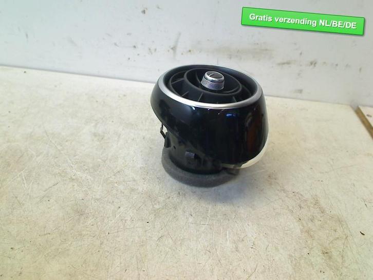 AERATEUR TABLEAU DE BORD DROIT A1 Sportback (8XA / 8XF), Autos : Pièces & Accessoires, Tableau de bord & Interrupteurs, Audi, Utilisé