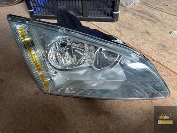 Ford Focus 2 Koplamp rechts Voor 4M5113W029AD beschikbaar voor biedingen
