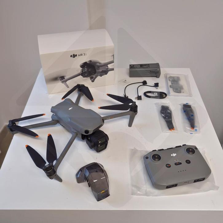 DJI Air 3S – Modèle démo comme neuf (22 min), TV, Hi-fi & Vidéo, Drones, Comme neuf, Drone avec caméra, Qualité supérieure, DJI
