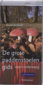 De grote paddenstoelengids voor onderweg, Ophalen of Verzenden, Gelezen