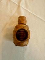 Notenkraker in notenhout, Huis en Inrichting, Ophalen of Verzenden, Zo goed als nieuw