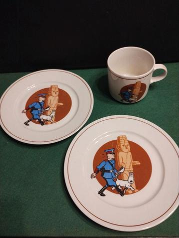 kuifje herge : 1993 porcelijnen setje gebroken oor.  beschikbaar voor biedingen