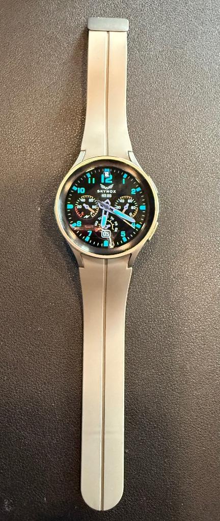 Samsung Galaxy Watch 5 pro 45 mm, Handtassen en Accessoires, Smartwatches, Zo goed als nieuw, Android, Ophalen