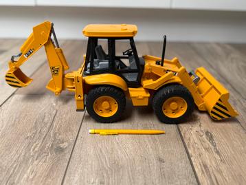 Bruder 2428 JCB 4CX Baggerlader / bulldozer beschikbaar voor biedingen