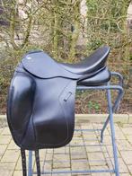 Selle dressage Kentaur Elektra 18.5 pouces, Animaux & Accessoires, Chevaux & Poneys | Brides & Harnachement, Utilisé, Enlèvement ou Envoi