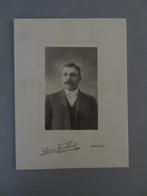 oude foto CDV cabine Pierre Koekkoek Mechelen, Verzenden, Foto, Klederdracht, Zo goed als nieuw