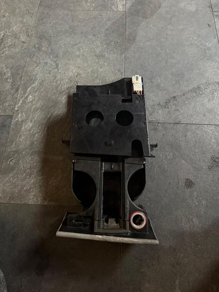 Volkswagen T5 bekerhouder 7H1857321H, Auto diversen, Auto-accessoires, Gebruikt, Ophalen of Verzenden
