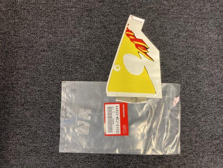 Fireblade cbr954RR bj 2003 sticker zijpaneel rechts nieuw, Motoren, Onderdelen | Honda, Nieuw, Ophalen of Verzenden