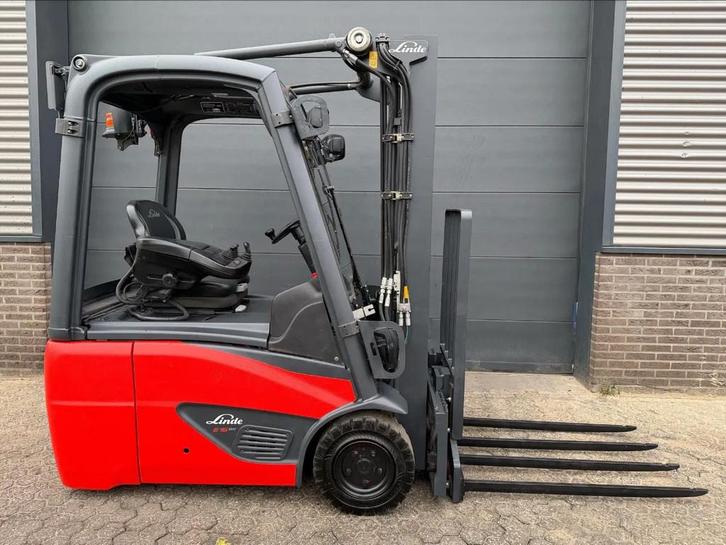 Linde E16C-02 1,6 ton elektrische heftruck (bj 2017), Zakelijke goederen, Machines en Bouw | Heftrucks en Intern transport, Heftruck
