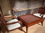 Antieke salontafel met twee bijpassende stoelen, Antiek en Kunst, Ophalen