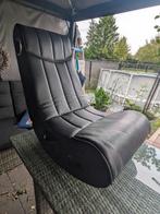 Gaming chair met speakers, Games en Spelcomputers, Spelcomputers | Overige, Ophalen, Gebruikt